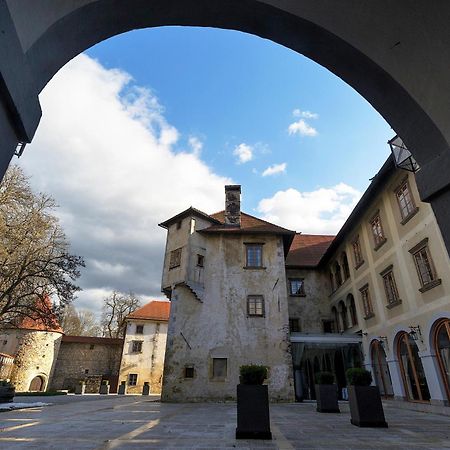 Tourist Farm Skrbina Apartments - Happy Rentals Smarjeske Toplice Kültér fotó