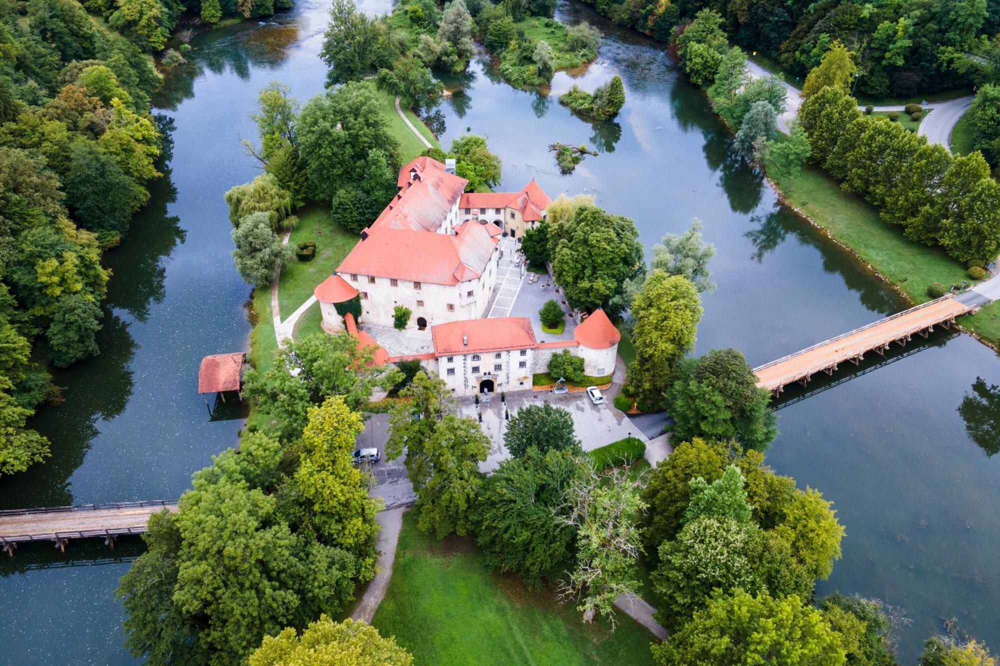 Tourist Farm Skrbina Apartments - Happy Rentals Smarjeske Toplice Kültér fotó